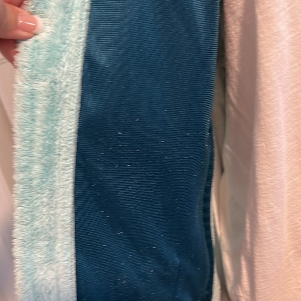 The North Face Jacket - Picture 6 of 9